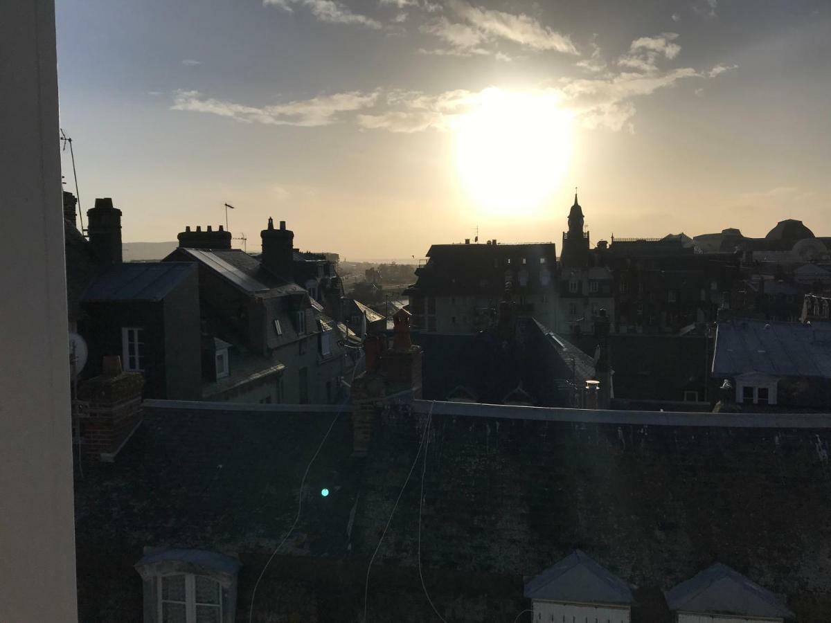 Le Cocooning T2 Renove Et 5Min A Pied De La Mer Au Coeur De Trouville Buitenkant foto